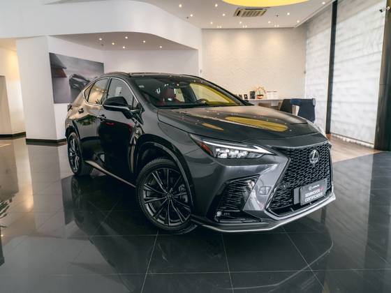 LEXUS NX 350h 2.5 16V VVT-I HYBRID F-SPORT CVT AWD LEXUS NX 350h 2.5 16V VVT-I HYBRID F-SPORT CVT AWD